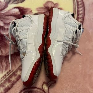 Jordan Retro 11s 1.5Y